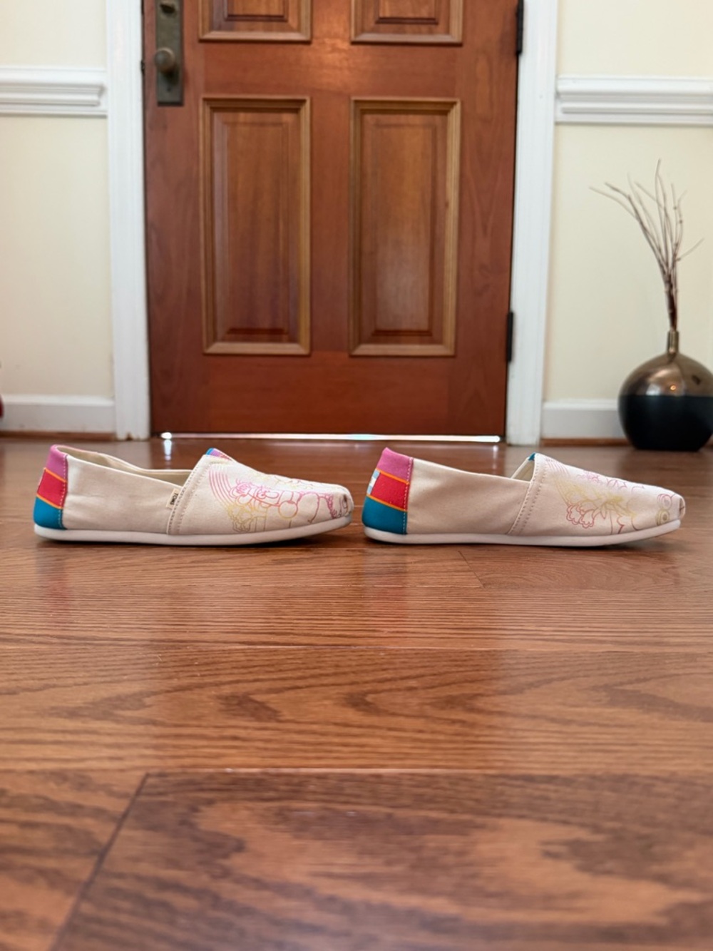 Sesame Street TOMS - 50th Anniversary Edition - Picture 5 of 10